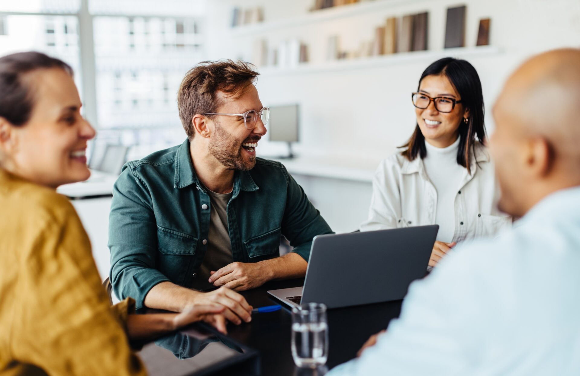 Diverse,Business,People,Having,A,Team,Meeting,In,An,Office.