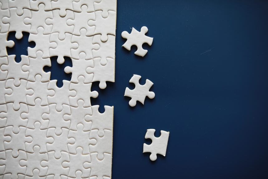 Clean,Puzzle,Elements,On,The,Background.,Empty,Puzzle,Piece,On